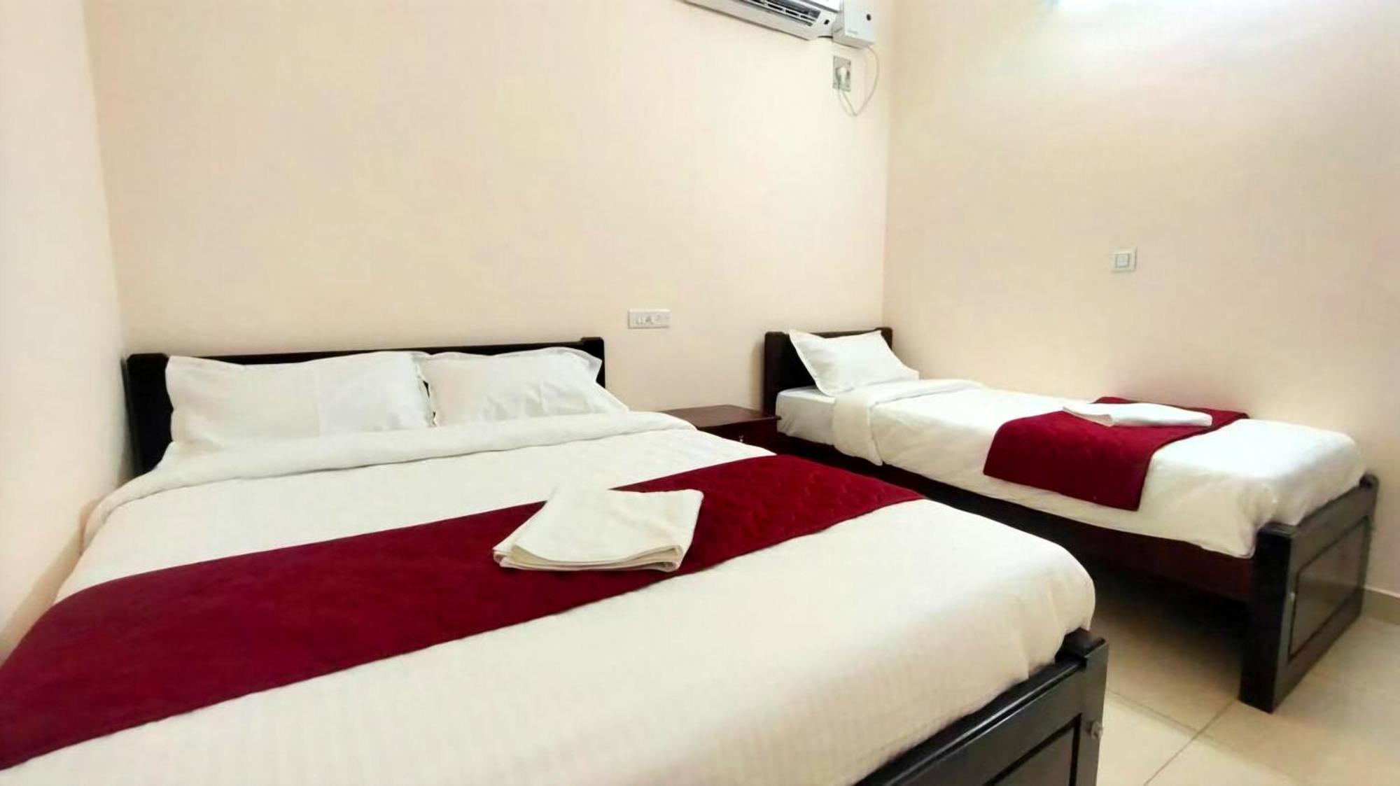 Township Residency Inn ปอนดิเชอรี ภายนอก รูปภาพ