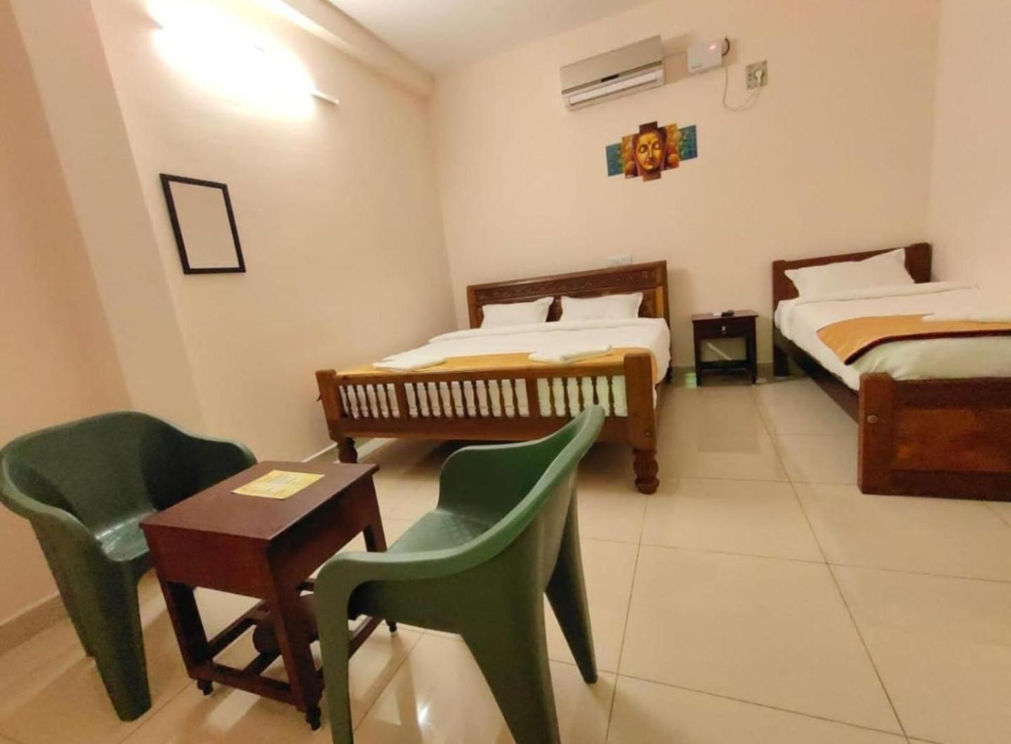 Township Residency Inn ปอนดิเชอรี ภายนอก รูปภาพ
